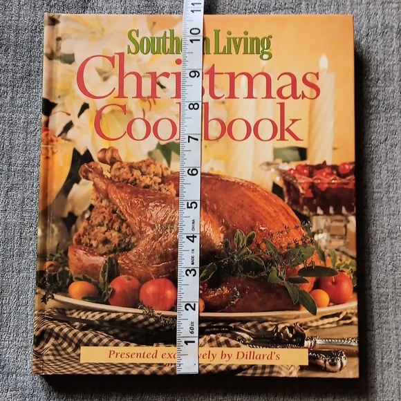 Christmas Cookbook Southern Living Holiday Recipes Country Cabin Farmhouse - Picture 3 of 11
